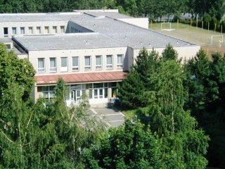 Stavba školy